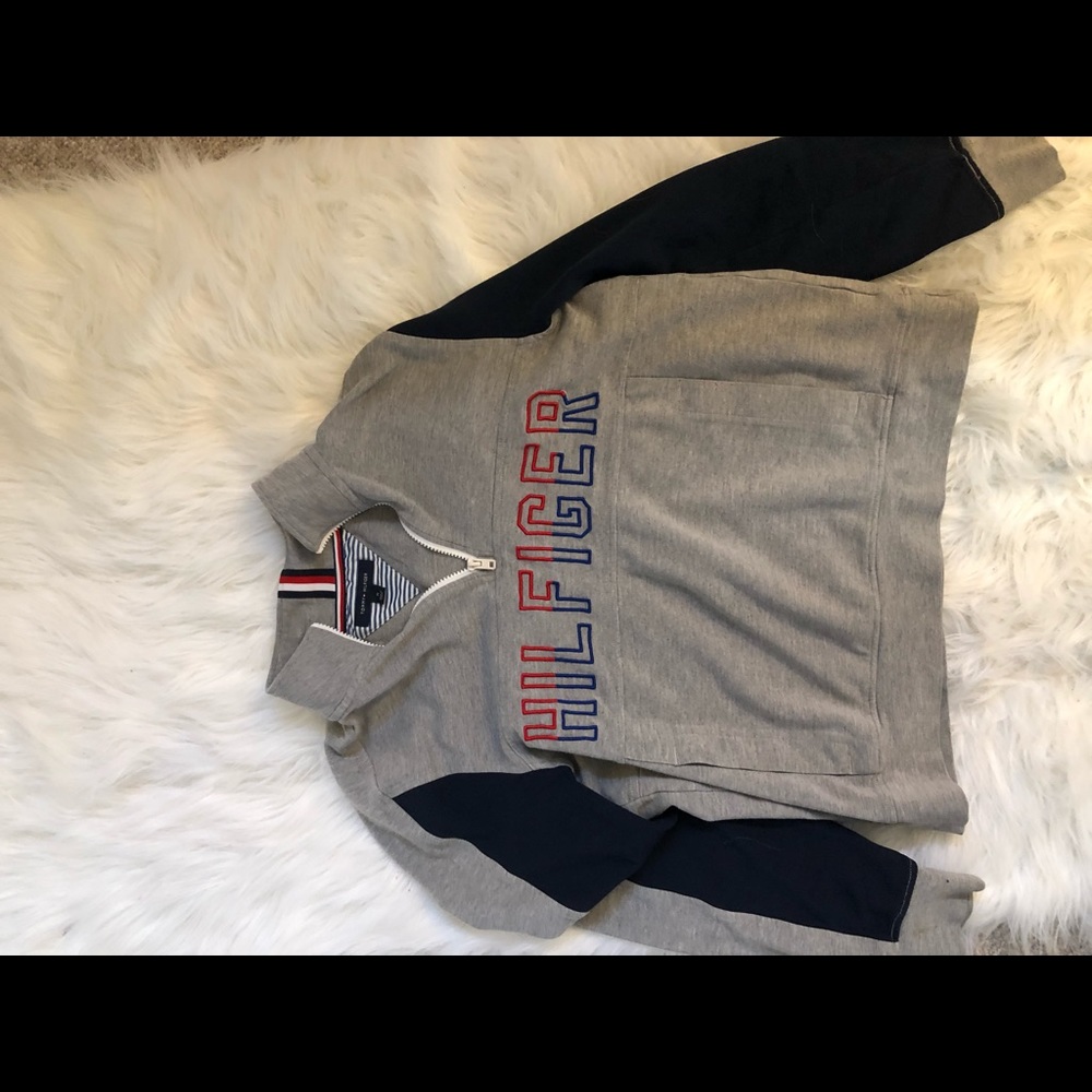 Tommy hoodie